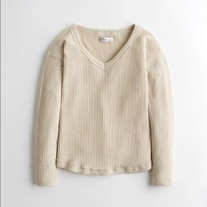 Hollister waffle long sleeve v-neck shirt